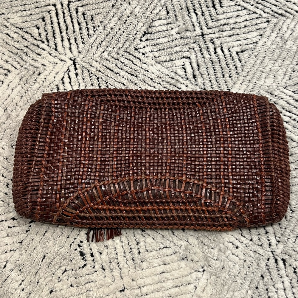 RARE Vintage Cole Hann Woven Leather Clutch - Picture 8 of 14